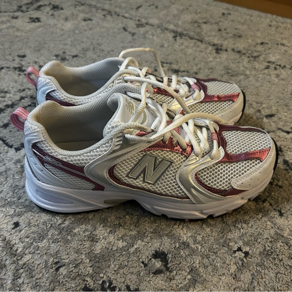 New Balance 530